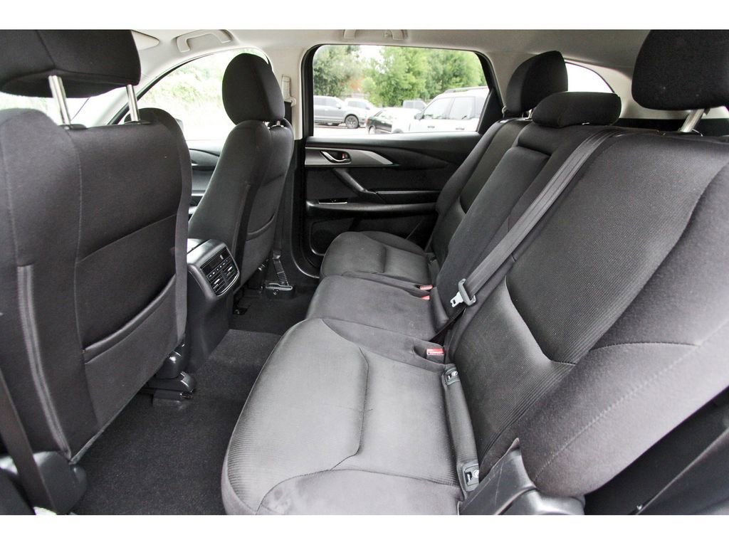 Used 2022 MAZDA CX-9 Sport AWD/4WD image 11