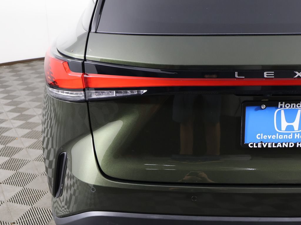 Used 2023 Lexus RX 350 Premium w/ Accessory Package AWD/4WD image 16
