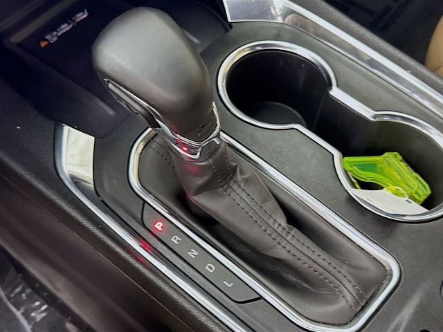 Used 2023 Chevrolet Traverse Premier w/ LPO, Floor Liner Package FWD image 17