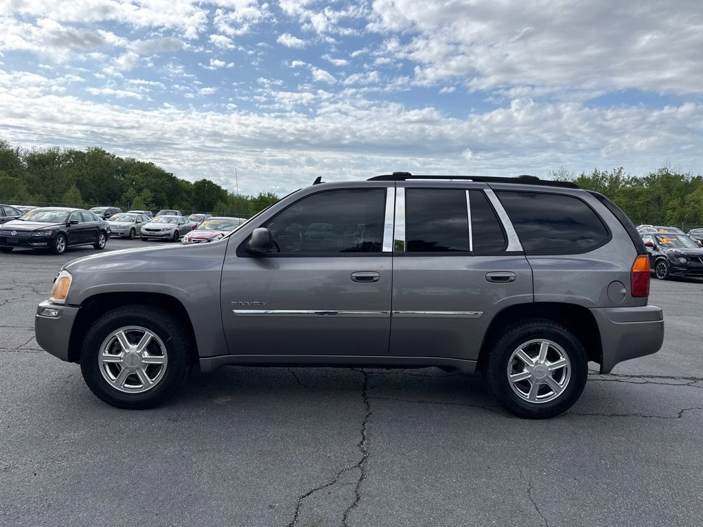 Used 2006 GMC Envoy SLT AWD/4WD image 1