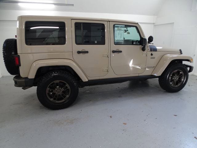 Used 2016 Jeep Wrangler Unlimited Sahara image 20