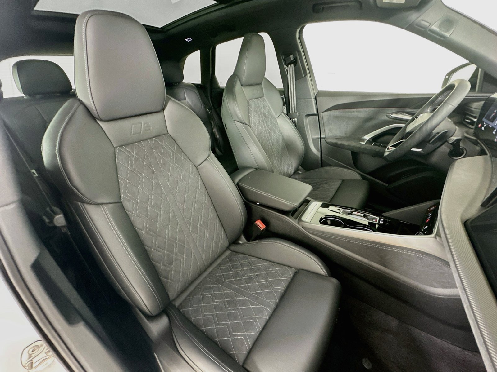 New 2026 Audi SQ5 Premium Plus AWD/4WD image 47