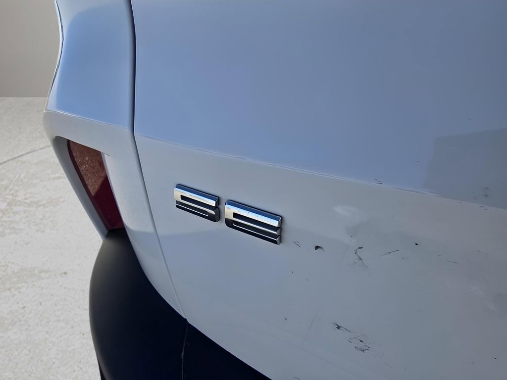 Used 2020 Ford Escape SE Sport image 11