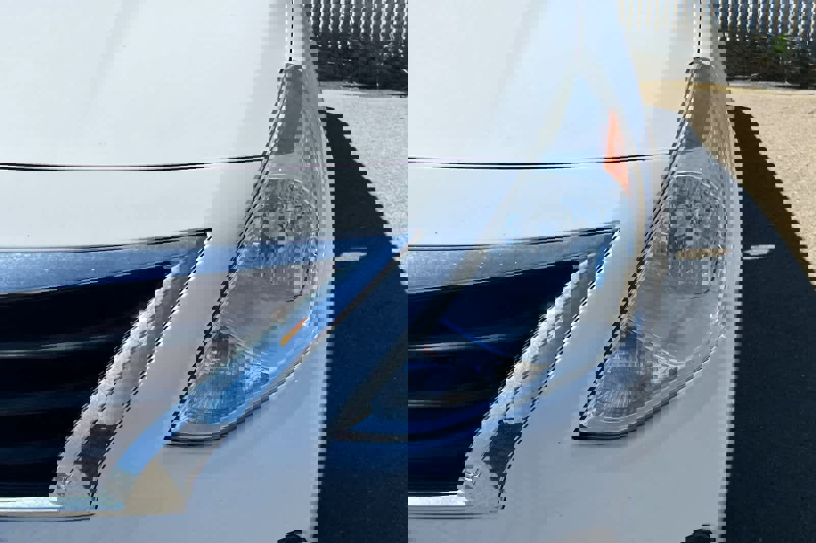 Used 2016 Nissan Versa SV image 11