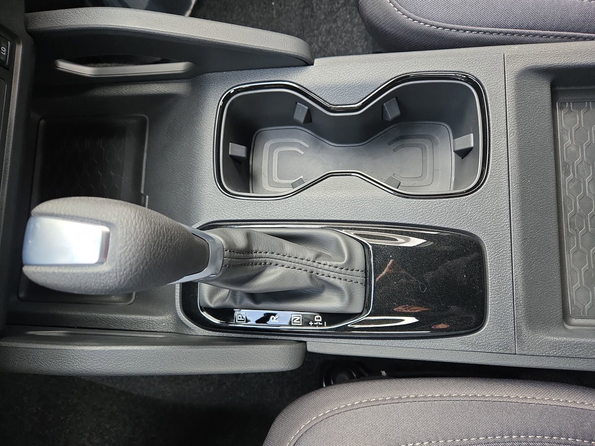 New 2026 Nissan Frontier SV w/ All-Weather Content Package RWD image 23