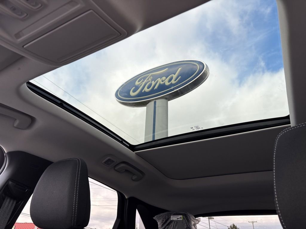 New 2026 Ford Escape Active w/ Cold Weather Package image 25