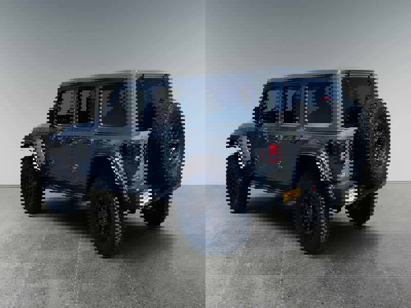 Used 2023 Jeep Wrangler Unlimited Sport image 3