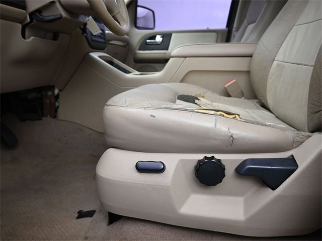 Used 2005 Ford Expedition Eddie Bauer image 20