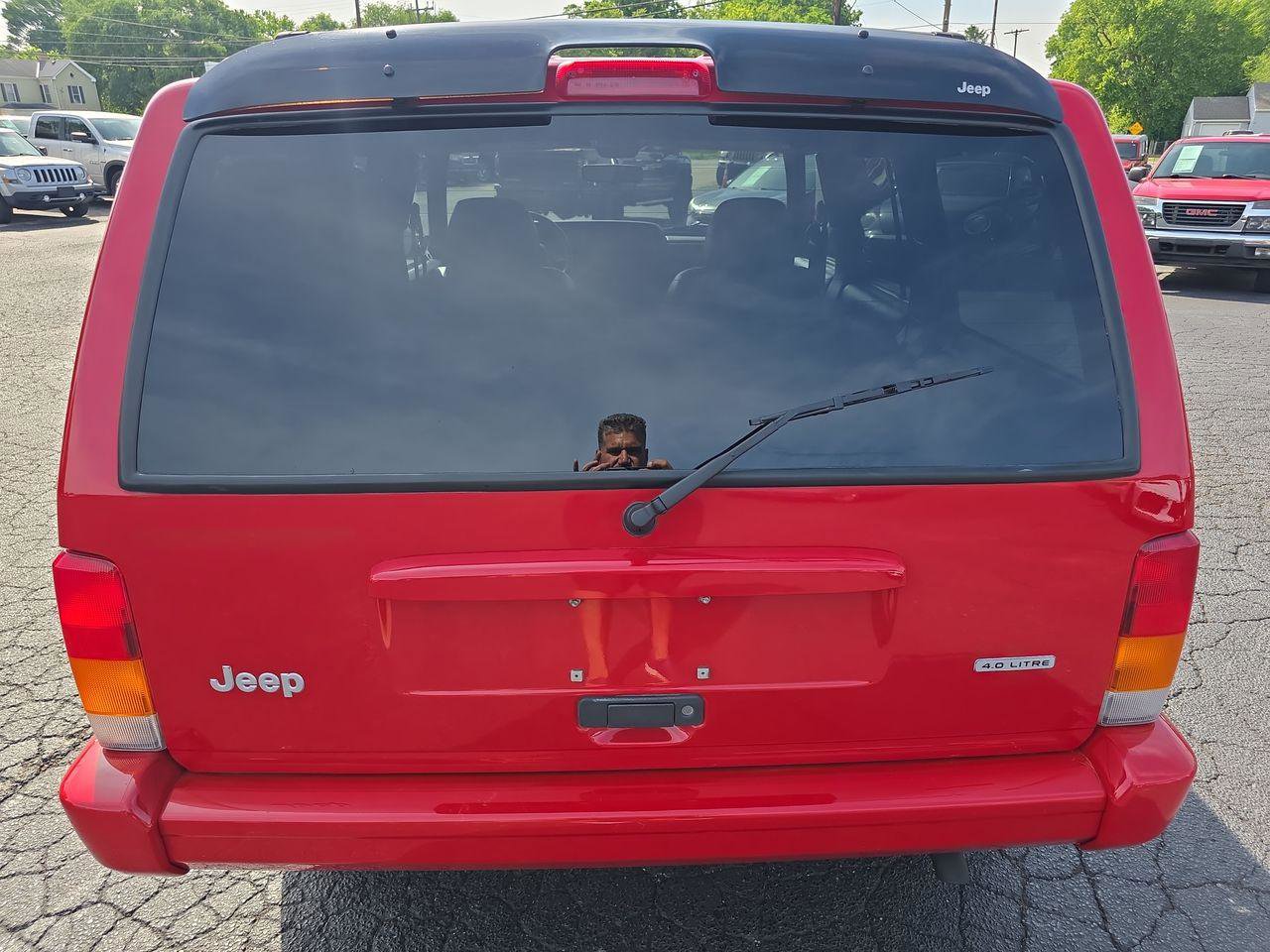 Used 2000 Jeep Cherokee Classic AWD/4WD image 14