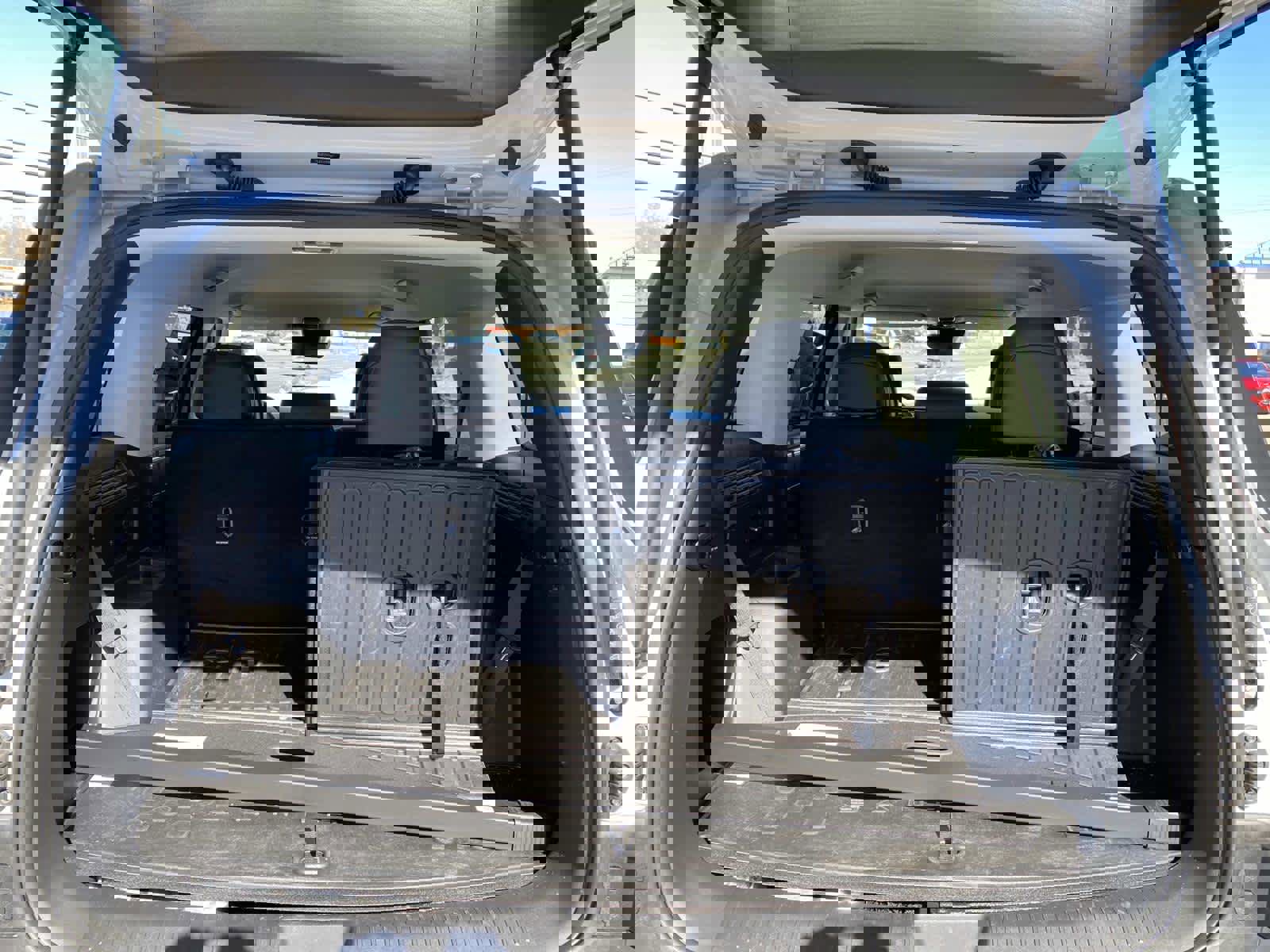 Used 2026 Hyundai Santa Fe SEL image 5