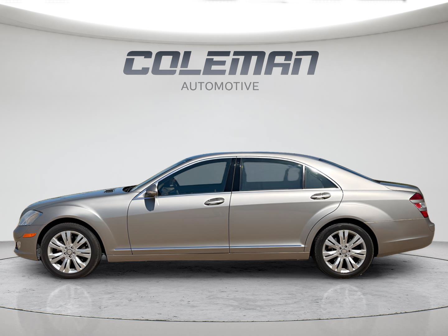 Used 2009 Mercedes-Benz S 550 4MATIC image 2