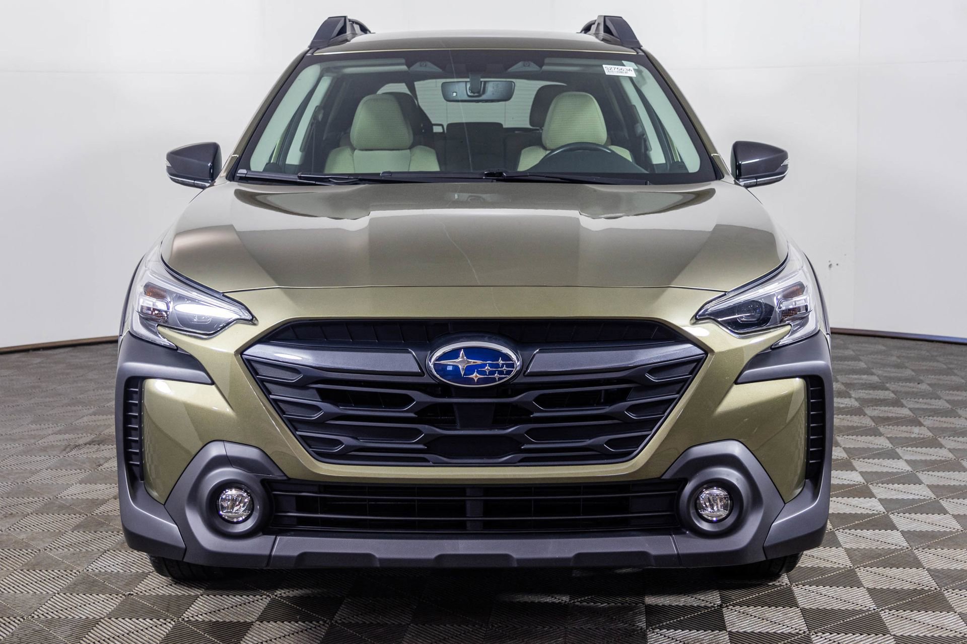 Used 2024 Subaru Outback Premium image 10