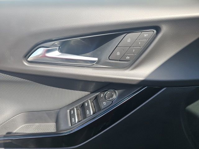 New 2026 Chevrolet Equinox RS w/ Convenience Package III image 19