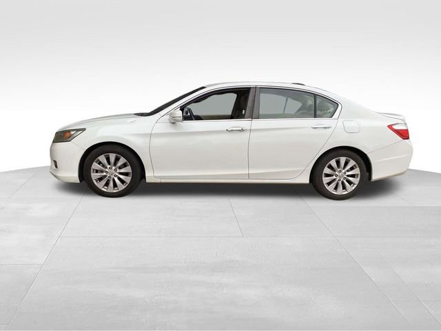 Used 2015 Honda Accord EX-L image 2