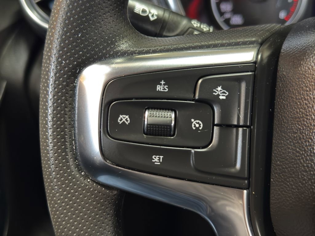 Used 2025 Chevrolet Blazer LT image 22