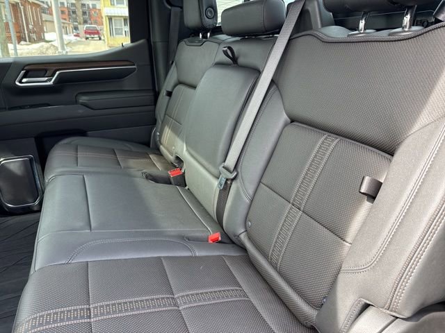 Used 2024 Chevrolet Silverado 1500 High Country w/ High Country Premium Package image 13