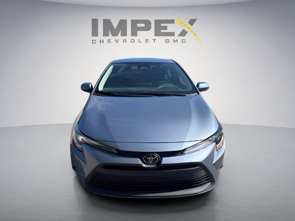 Used 2026 Toyota Corolla LE FWD image 8
