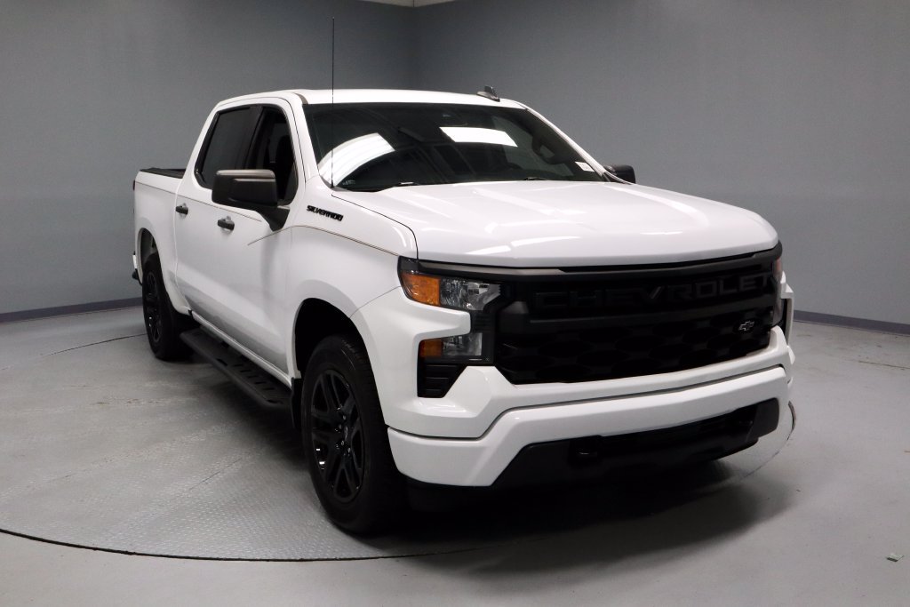 Used 2023 Chevrolet Silverado 1500 Custom w/ LPO, Dark Essentials Package AWD/4WD image 1