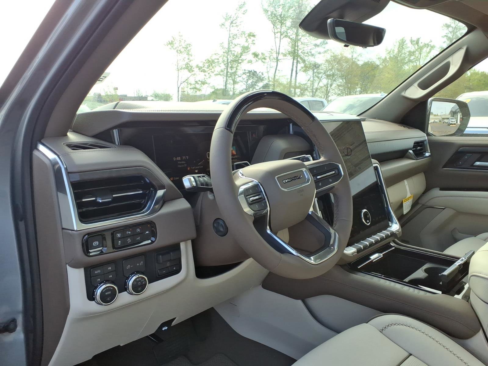 New 2026 GMC Yukon XL Denali w/ Denali Reserve Package image 8