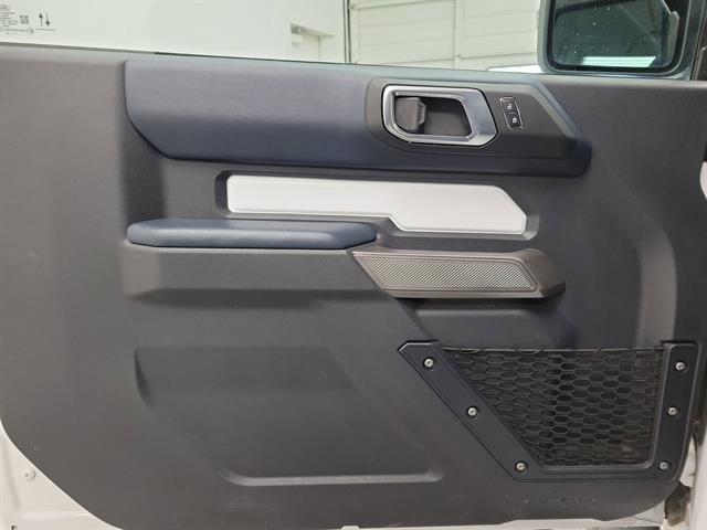Used 2023 Ford Bronco Outer Banks image 12