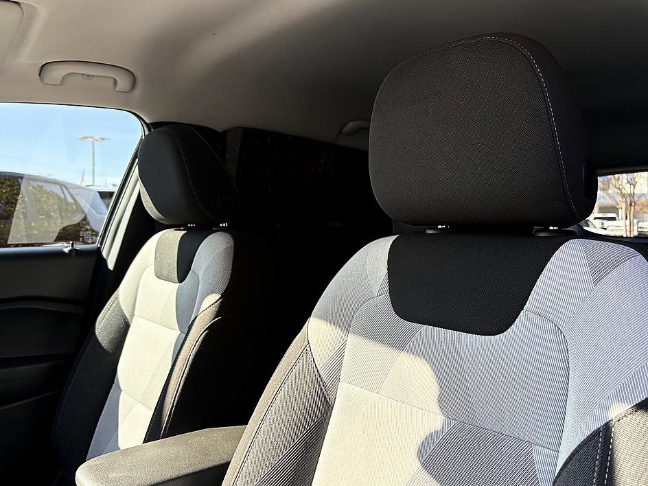 Used 2024 Chevrolet Trax LS w/ LS Convenience Package FWD image 17