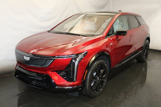New 2025 Cadillac Optiq Sport 1 w/ LPO, ONYX Package image 1