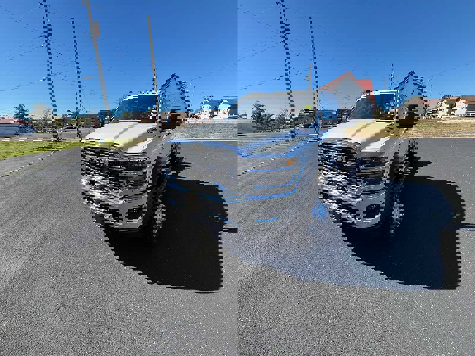 New 2026 RAM 5500 Tradesman w/ Chrome Appearance Group image 3