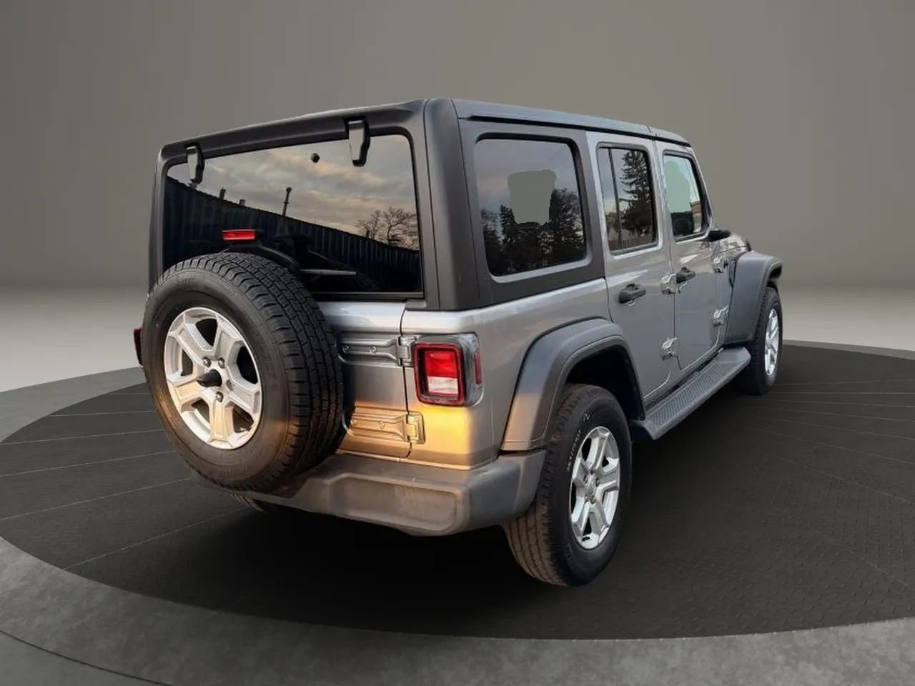 Used 2020 Jeep Wrangler Unlimited Sport S AWD/4WD image 4