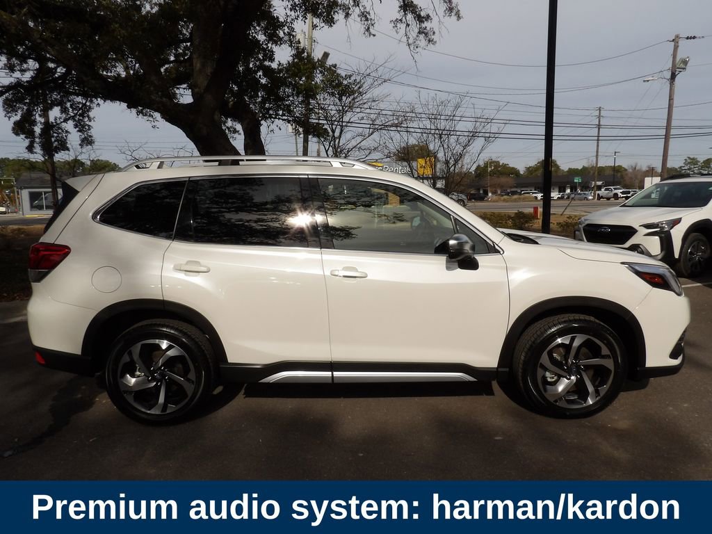 Used 2023 Subaru Forester Touring image 5