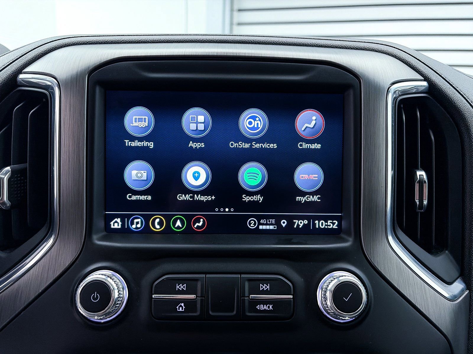 Used 2022 GMC Sierra 3500 Denali w/ Denali Ultimate Package image 39