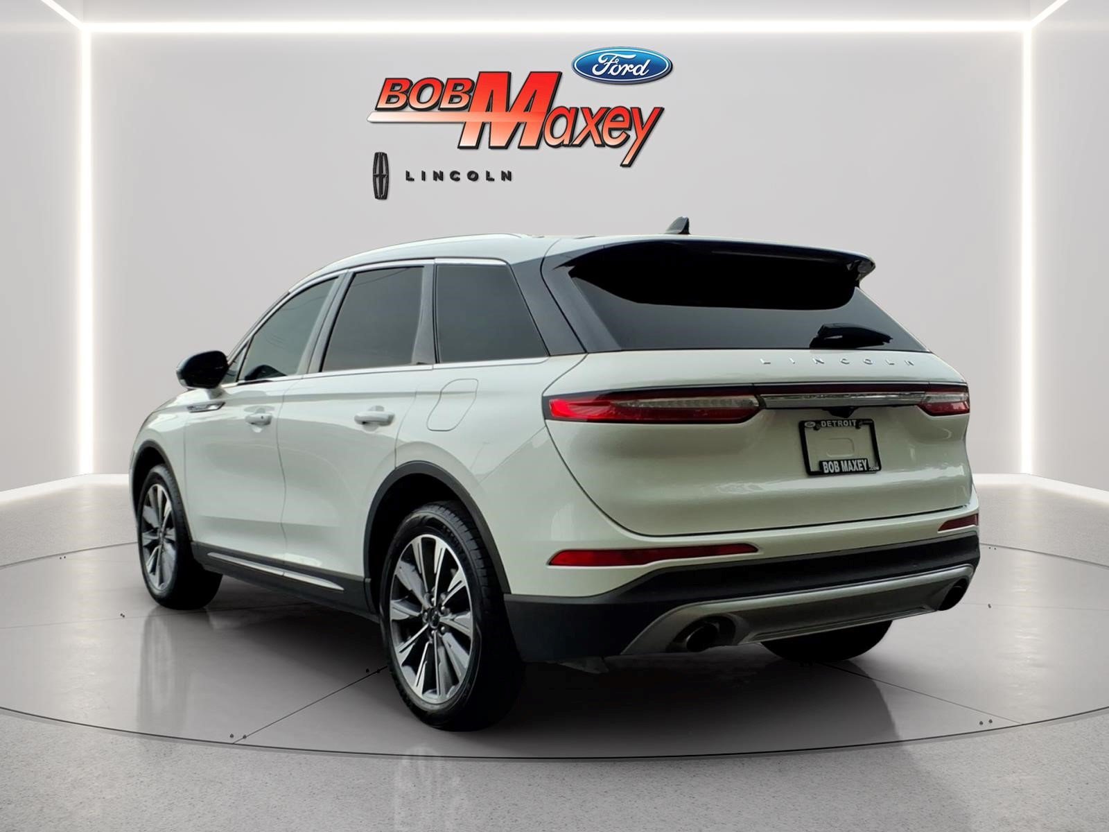 Used 2022 Lincoln Corsair Reserve w/ Elements Package AWD/4WD image 6
