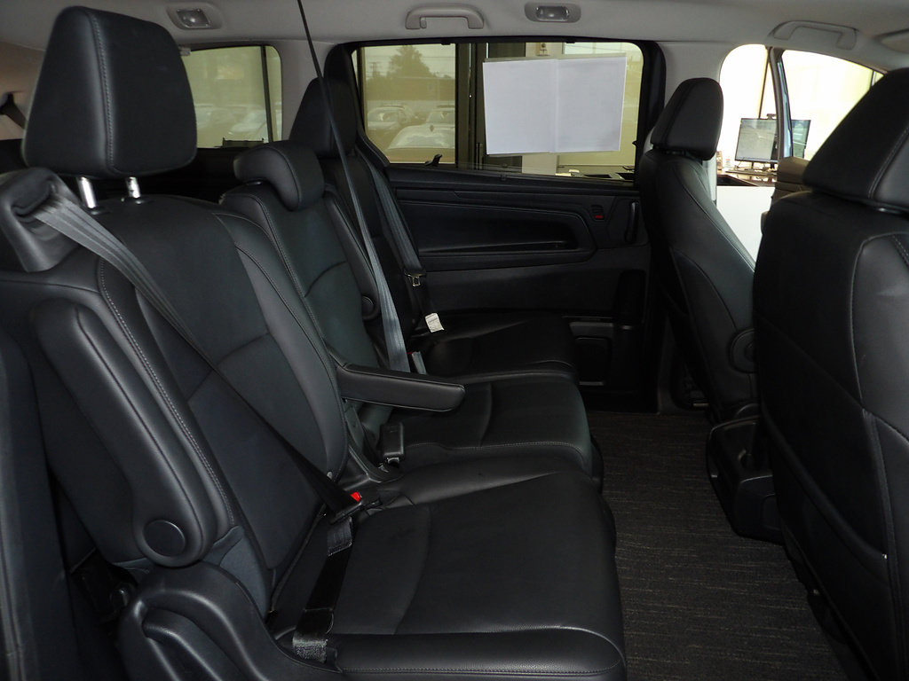 Used 2025 Honda Odyssey EX-L image 17