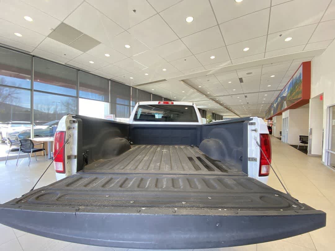 Used 2013 RAM 2500 Tradesman w/ Chrome Appearance Group image 24