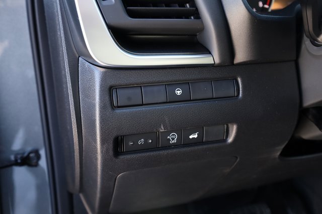 New 2026 Nissan Rogue SV image 12