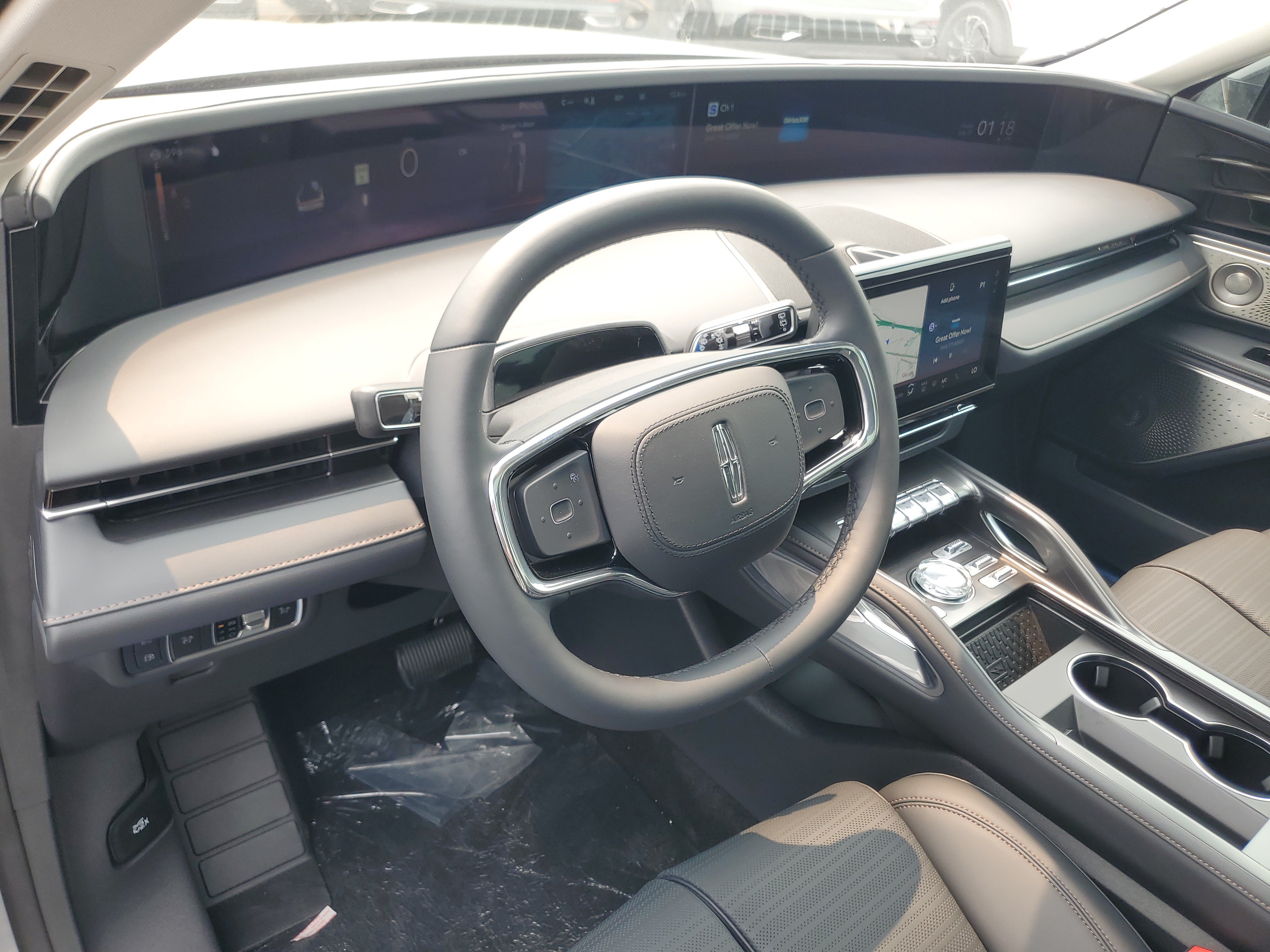 New 2026 Lincoln Nautilus Reserve AWD/4WD image 13
