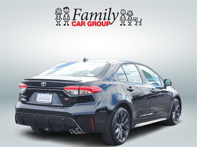 Used 2025 Toyota Corolla SE image 3