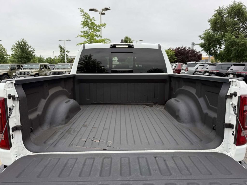 Used 2023 RAM 1500 Limited AWD/4WD image 33