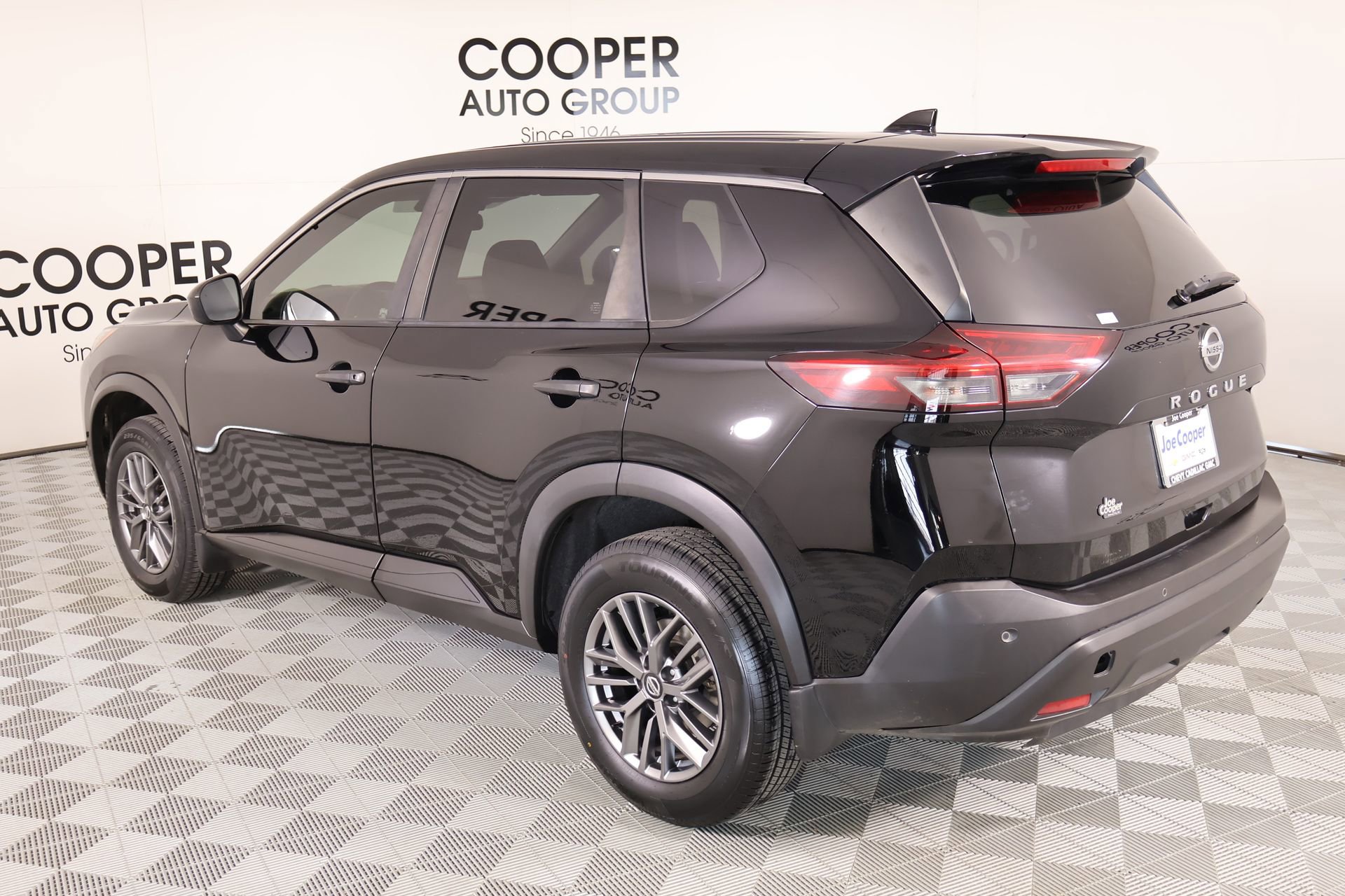 Used 2021 Nissan Rogue S image 21