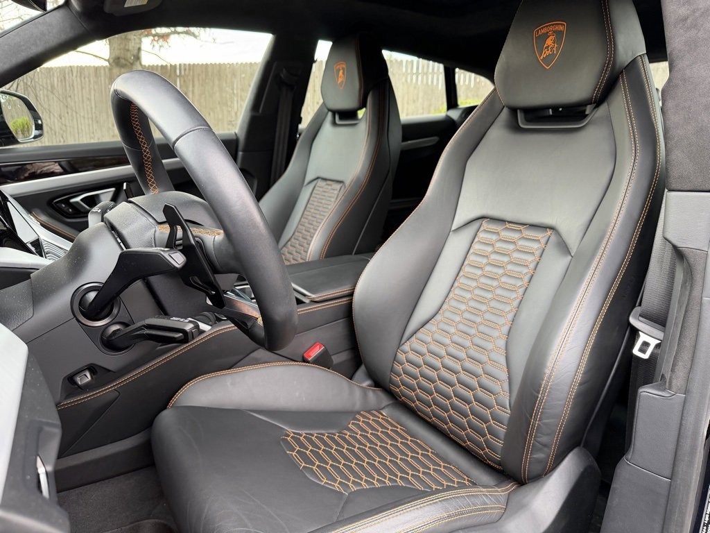 Used 2022 Lamborghini Urus image 5