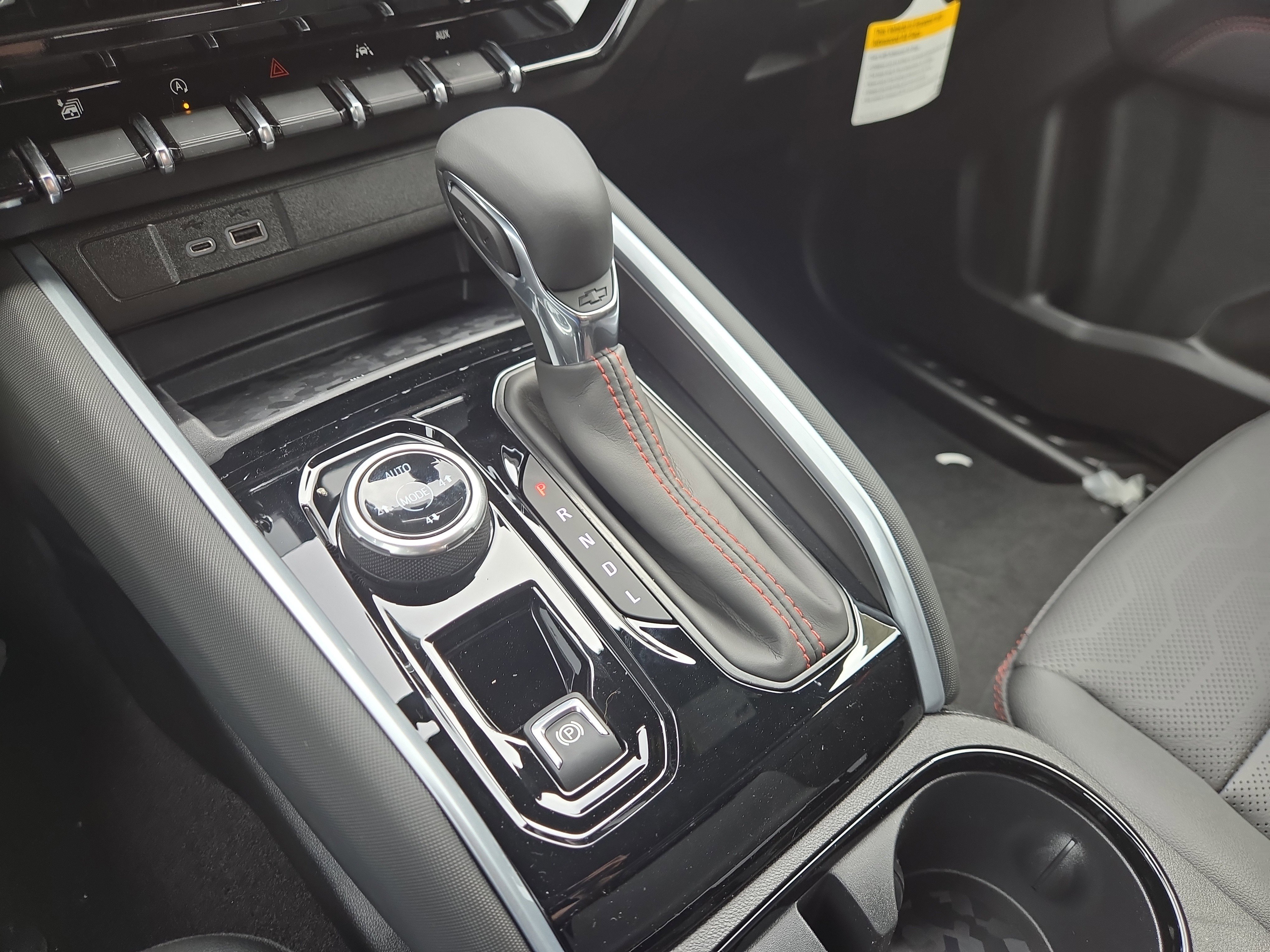 New 2026 Chevrolet Colorado Z71 w/ Z71 Convenience Package 2 image 23