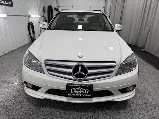 Used 2009 Mercedes-Benz C 300 4MATIC Sedan image 2