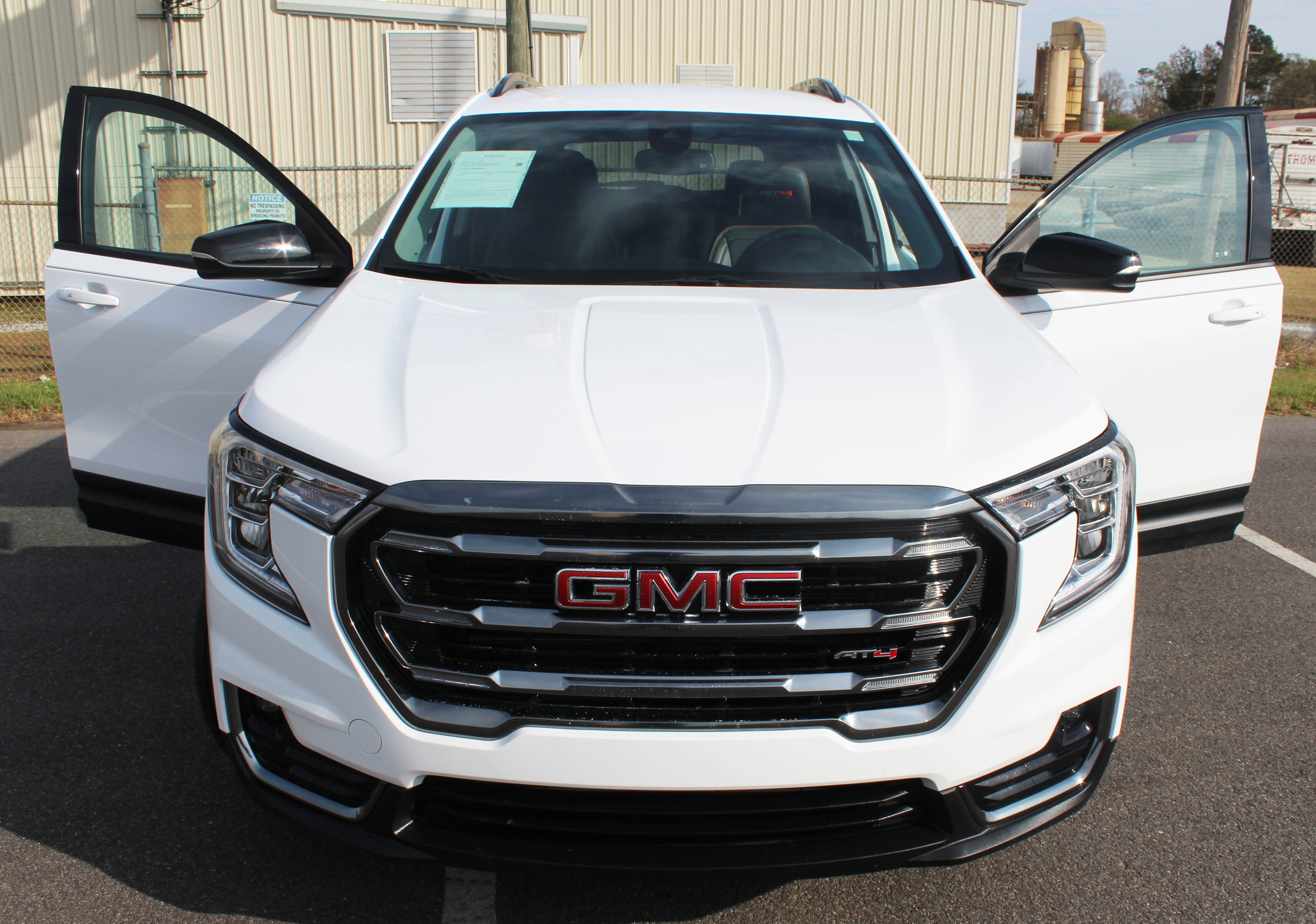 Used 2024 GMC Terrain AT4 image 18