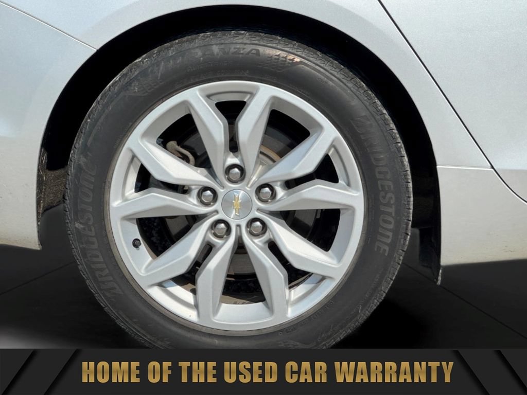 Used 2017 Chevrolet Impala LT FWD image 11