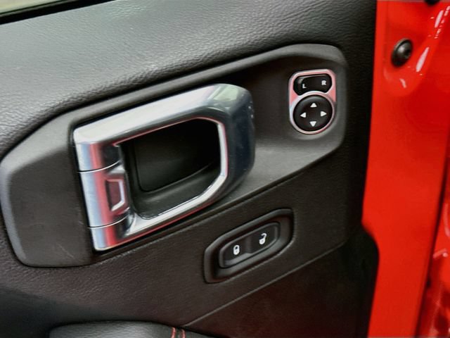 Used 2022 Jeep Wrangler Unlimited Rubicon AWD/4WD image 18