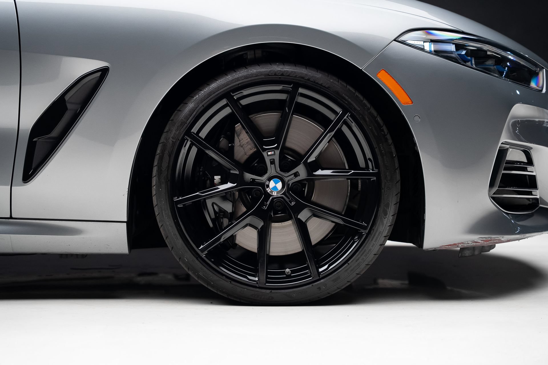 Used 2024 BMW 840i Convertible w/ M Sport Professional Package RWD image 41
