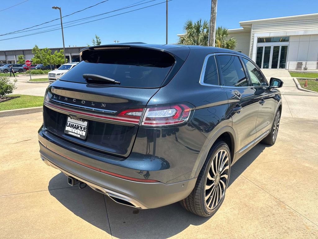 Used 2023 Lincoln Nautilus Black Label w/ Class II Trailer Tow Package AWD/4WD image 7