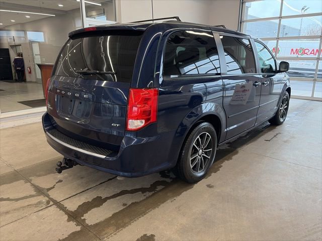 Used 2017 Dodge Grand Caravan GT image 4