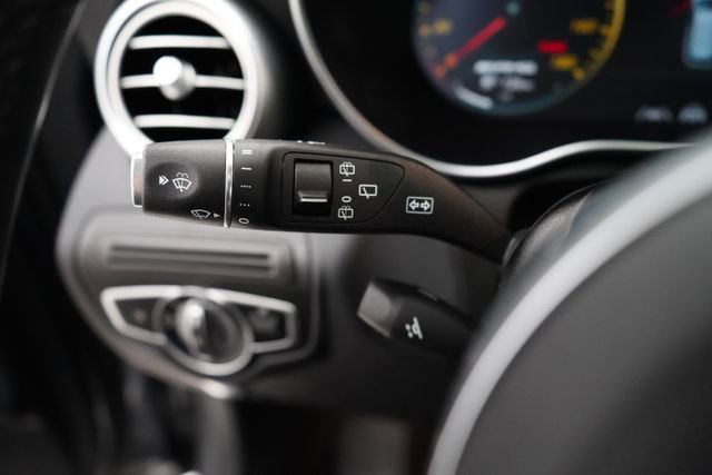 Used 2021 Mercedes-Benz GLC 43 AMG 4MATIC image 23