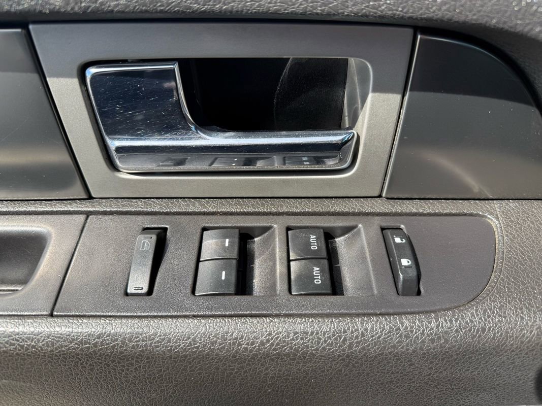 Used 2014 Ford F150 Raptor w/ Equipment Group 801A Luxury image 12