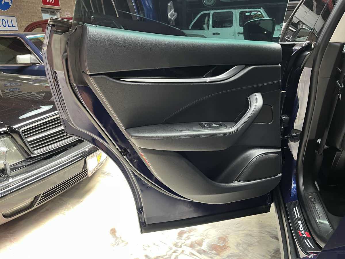 Used 2017 Maserati Levante w/ Sport Package AWD/4WD image 30